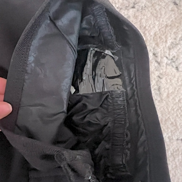 Womens Volcom Snowboarding pants - Picture 9 of 10